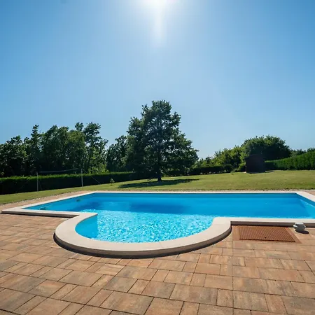 Вилла Elida With Heated Pool - Istria