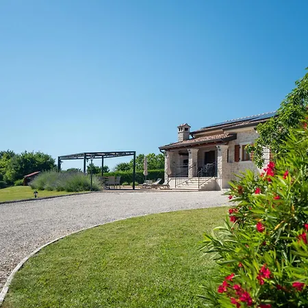 Elida With Heated Pool - Istria * Pazin