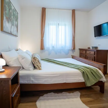 Elida With Heated Pool - Istria Villa Pazin