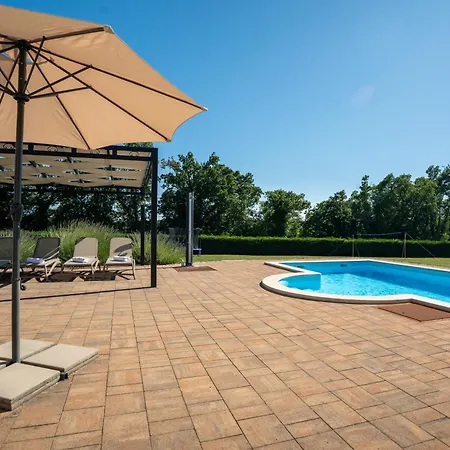 Elida With Heated Pool - Istria Пазин