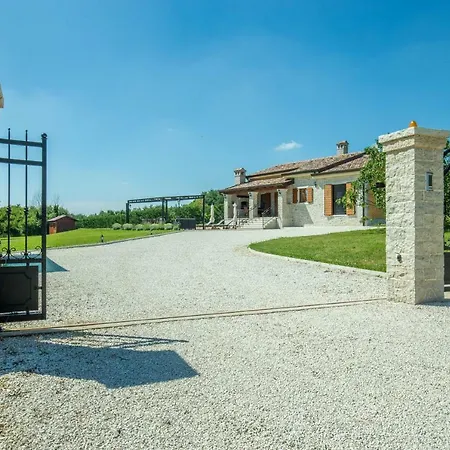 Elida With Heated Pool - Istria Βίλα