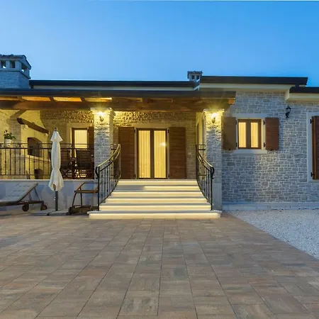Villa Elida With Heated Pool - Istria *