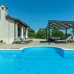 Villa Elida *